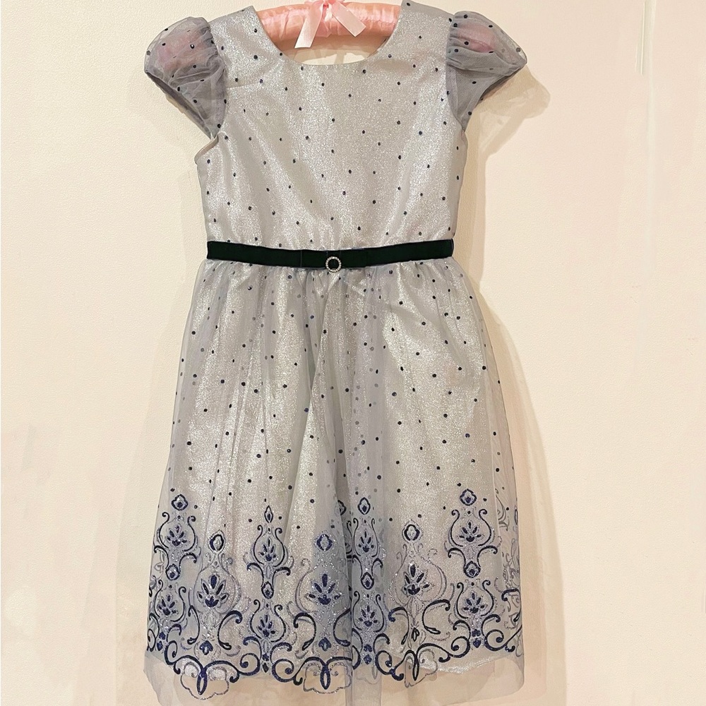 Jona Michelle Girl Formal Dress Size 10